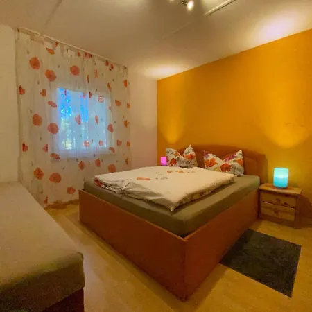 Am Wald Ferienhaus *